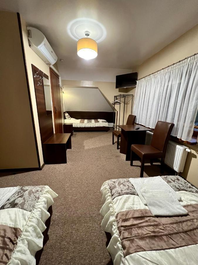 Apartamenty Ostrowiec - Pokoje Goscinne Centrum Ostrowiec Świętokrzyski 外观 照片