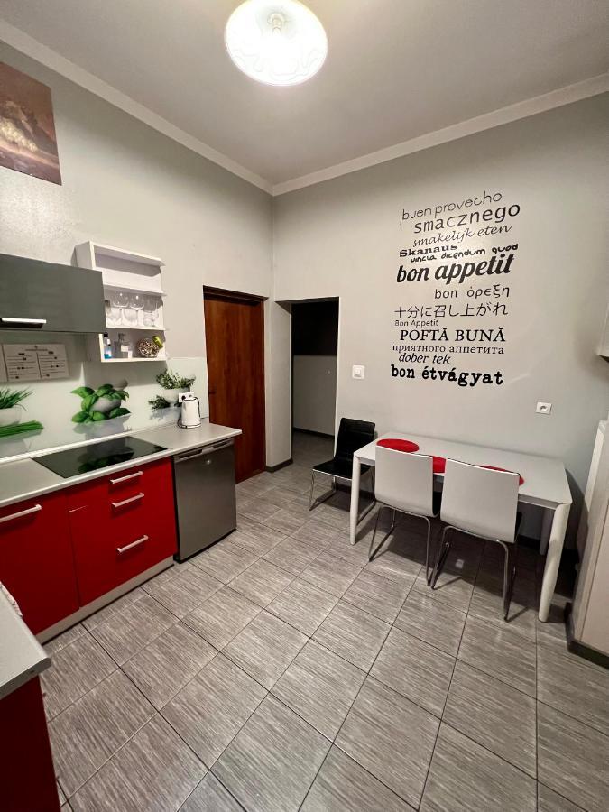 Apartamenty Ostrowiec - Pokoje Goscinne Centrum Ostrowiec Świętokrzyski 外观 照片