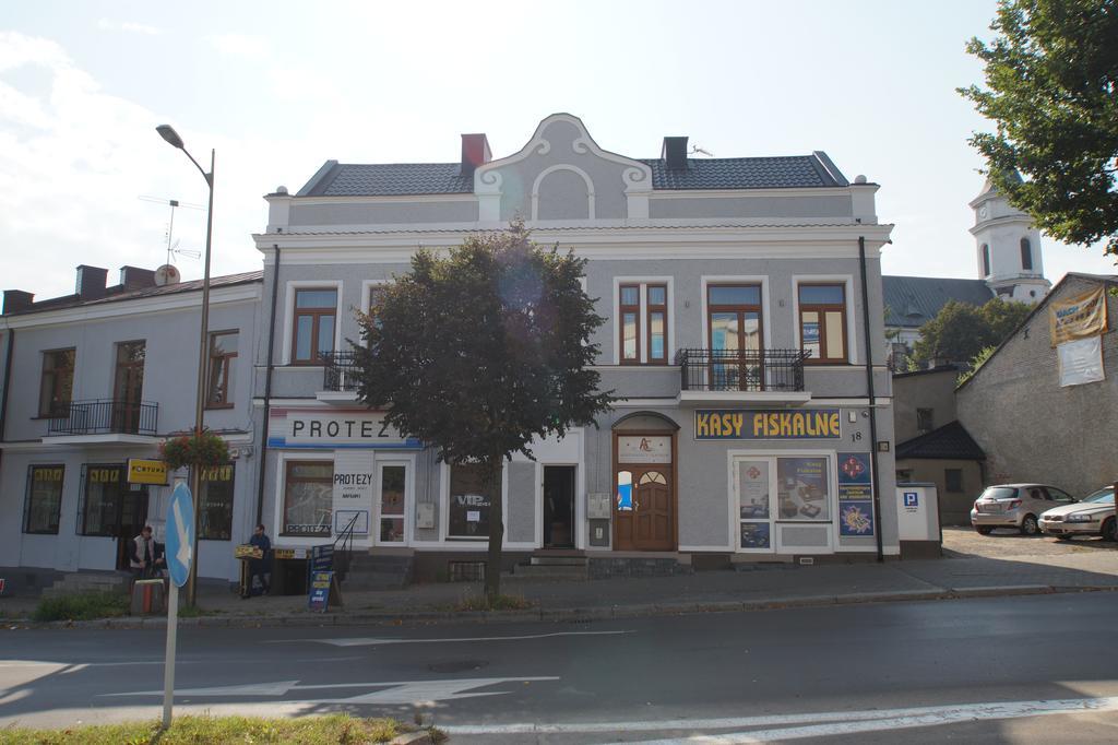 Apartamenty Ostrowiec - Pokoje Goscinne Centrum Ostrowiec Świętokrzyski 外观 照片